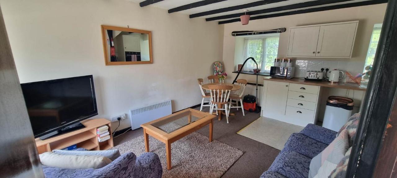 Trelawney Cottage, Sleeps Up To 4, Wifi, Fully Equipped Menheniot Bagian luar foto