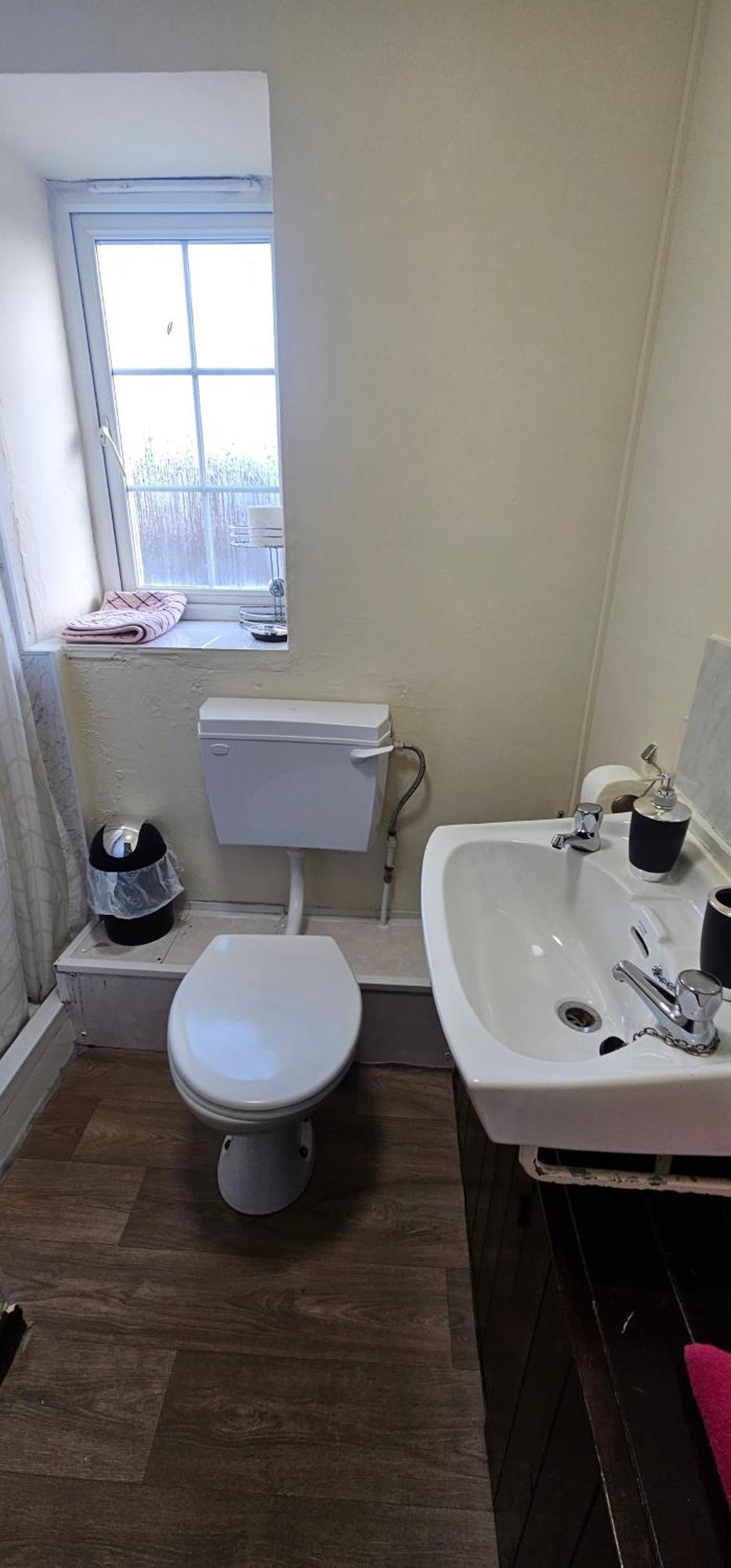 No 4 Trelawney Apartment - Onsite Bar - Restaurant - Horse Riding Menheniot Bagian luar foto