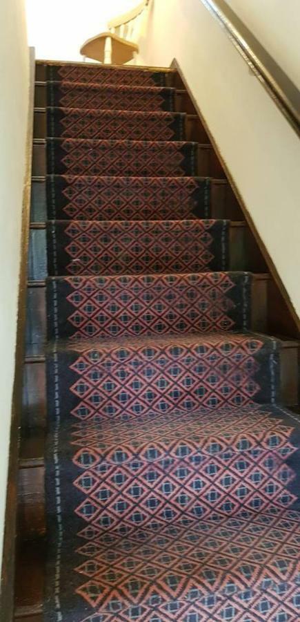 No 4 Trelawney Apartment - Onsite Bar - Restaurant - Horse Riding Menheniot Bagian luar foto